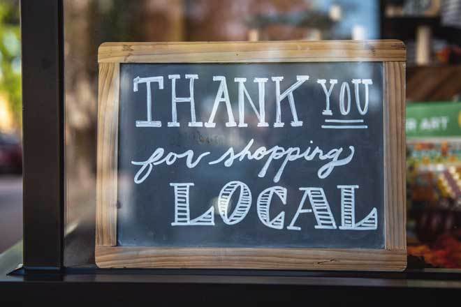 How to Use Twitter to Connect with Small Online Businesses and Support Local Shopping